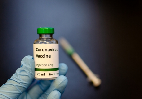 Δωρεάν εμβόλιο για τον covid σε όλους τους έλληνες πολίτες