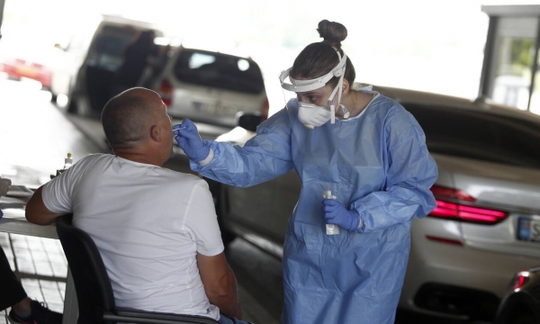 Κορονοϊός: Κλείνει ο Προμαχώνας - Μόνο με αρνητικό τεστ θα περνούν οι τουρίστες